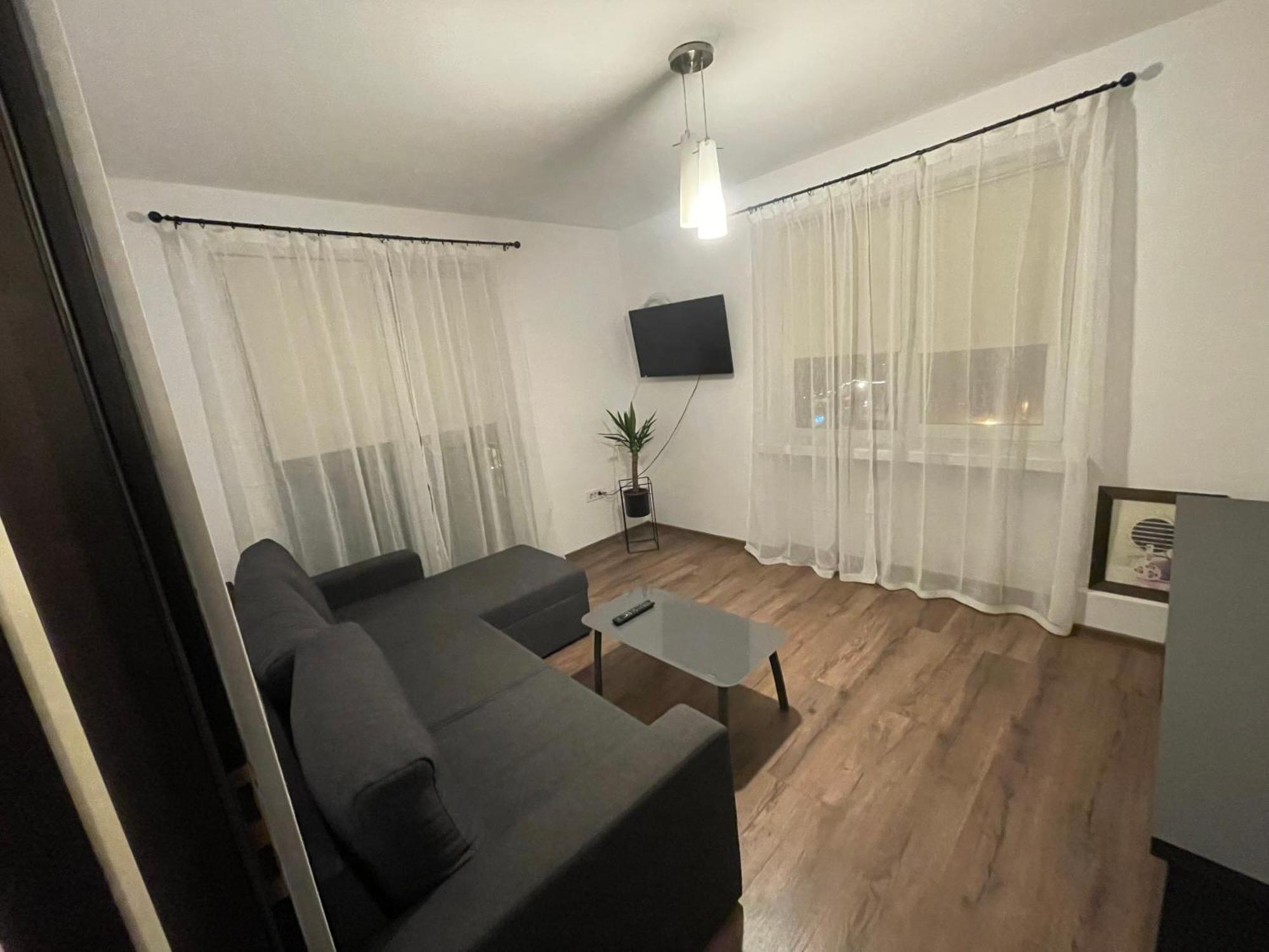Apartament Centru Vechi Craiova Exterior foto